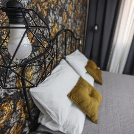 B&B La Fenice Suite Salerno Buitenkant foto
